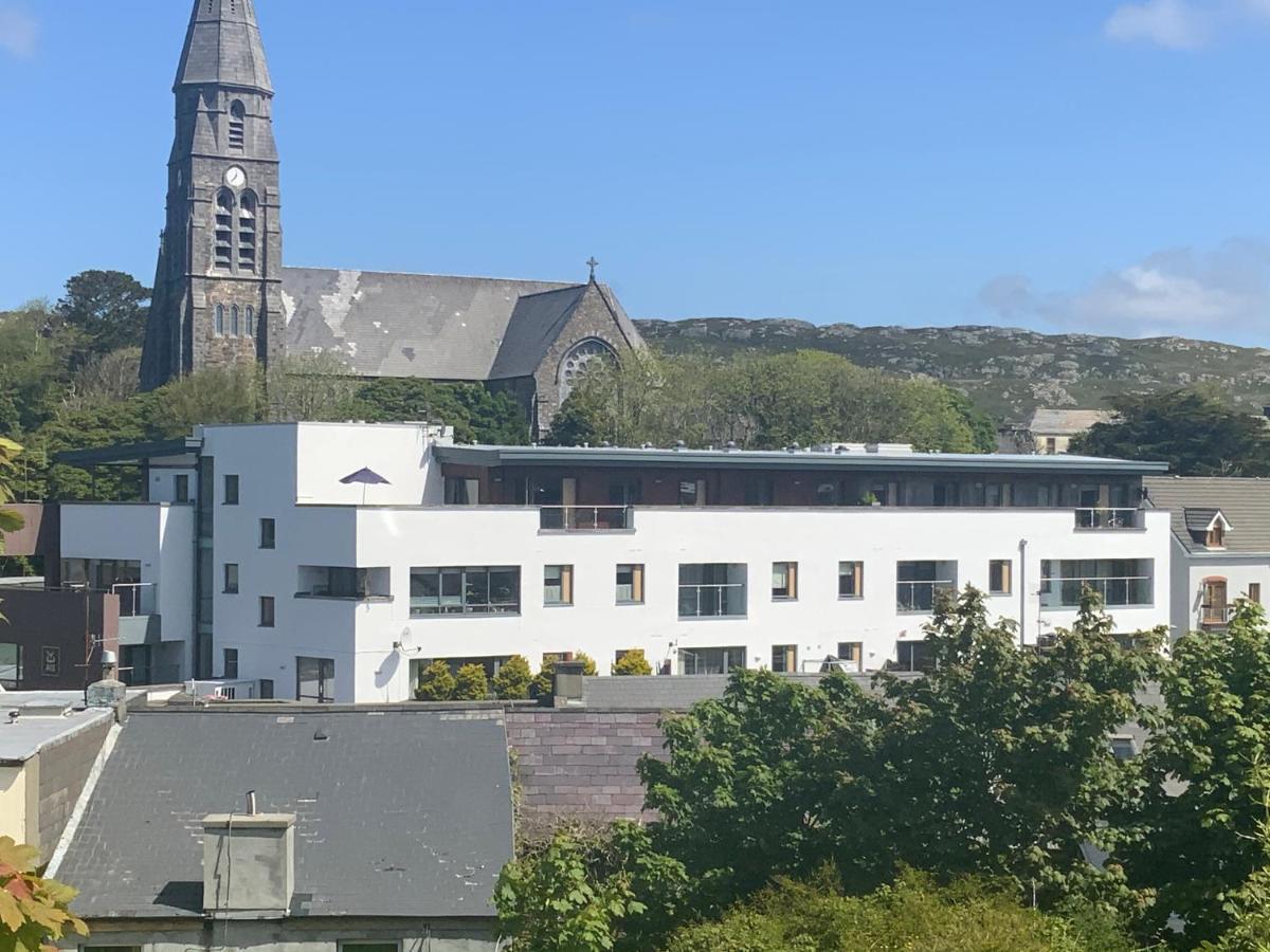 Courthouse View Penthouse 2 Daire Clifden Dış mekan fotoğraf